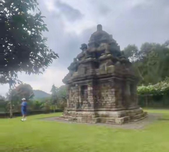 trekkingselogriyotemple